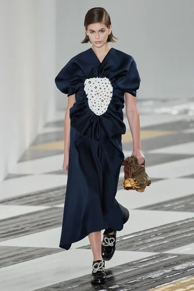 Look 34